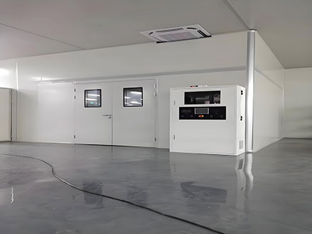 阿壩地區大型步入式老化房,